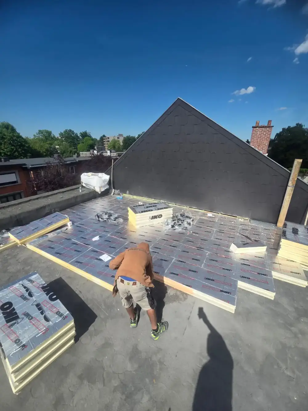 Isolation de toiture performante réalisée en région liégeoise