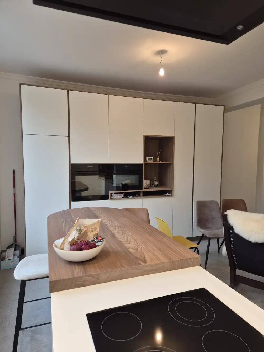 Aménagement et rénovation intérieure terminés par entreprise de construction à Fléron